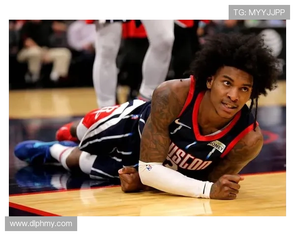 小凯文波特状态起伏第三节独得13分却难挽球队颓势