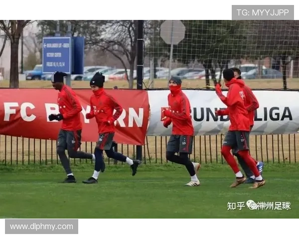 巴黎青训营管理层内部矛盾加剧多名核心成员选择离职或休假